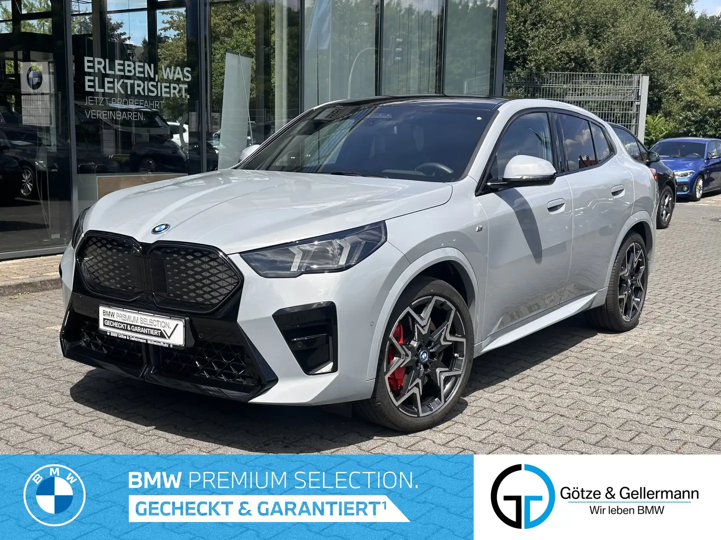 BMW iX2 xDrive30 M Sport PRO Massage HeadUp Pano AHK Gris - 1