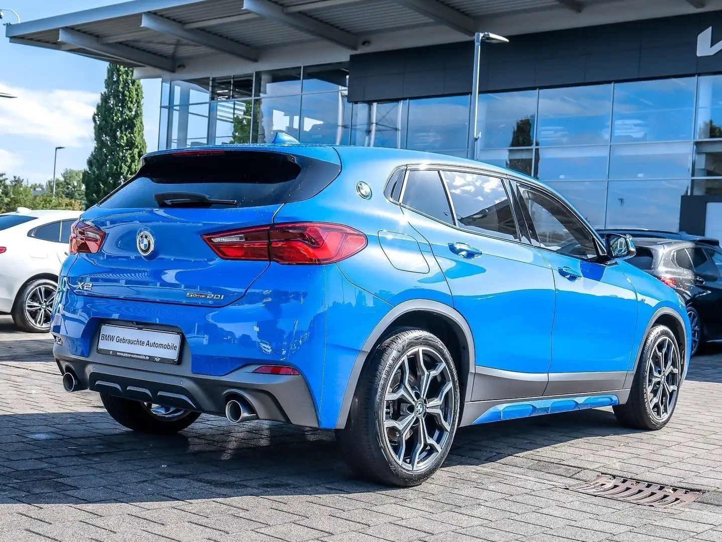 BMW X2 sDrive20i HUD RFK NAVI LED Sound Syst. DAB Blau - 2