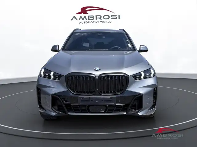 BMW X5 view 7