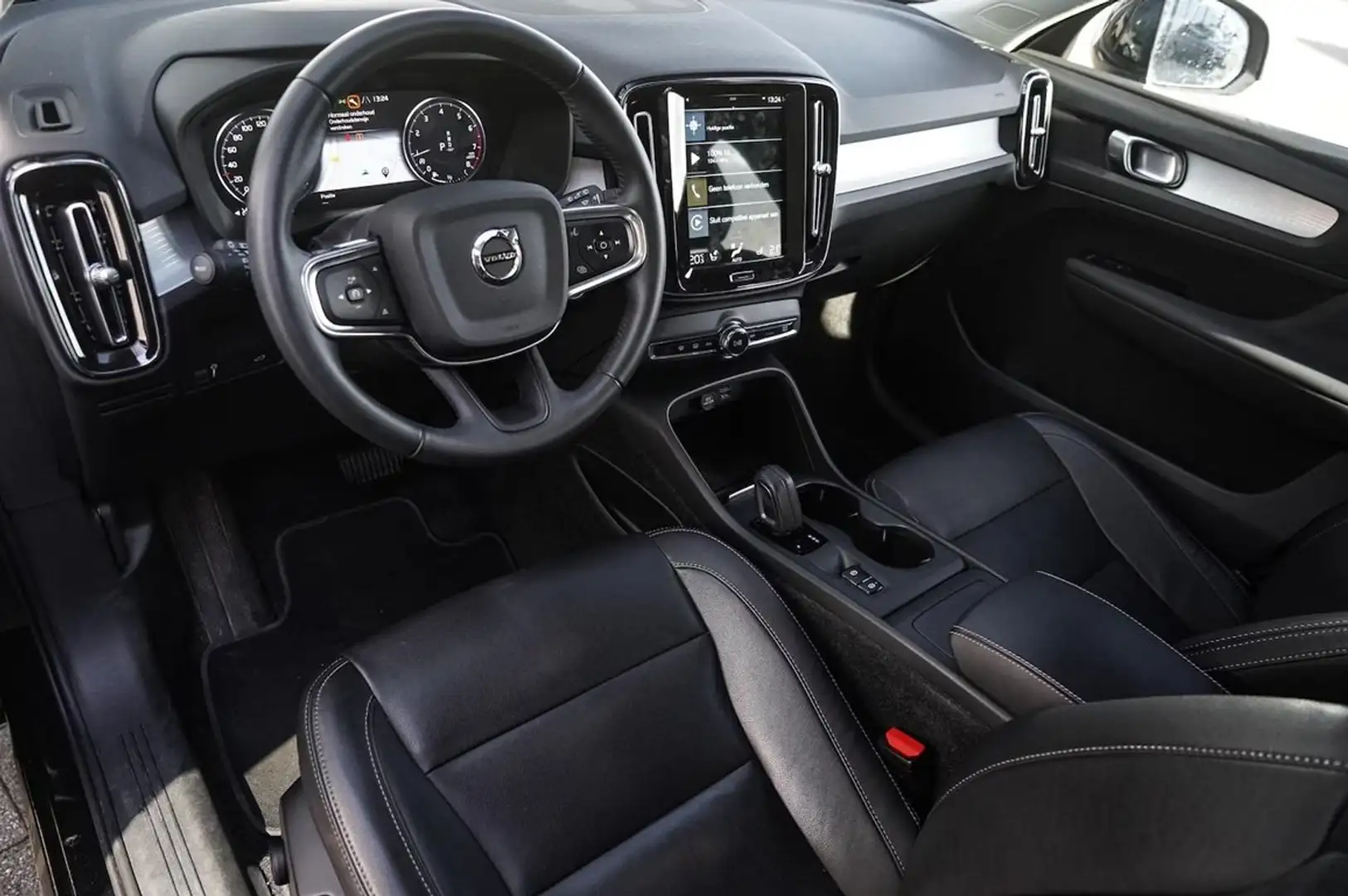 Volvo XC40 XC40 1.5 T2 Inscription  ALLBLACK Чорний - 1