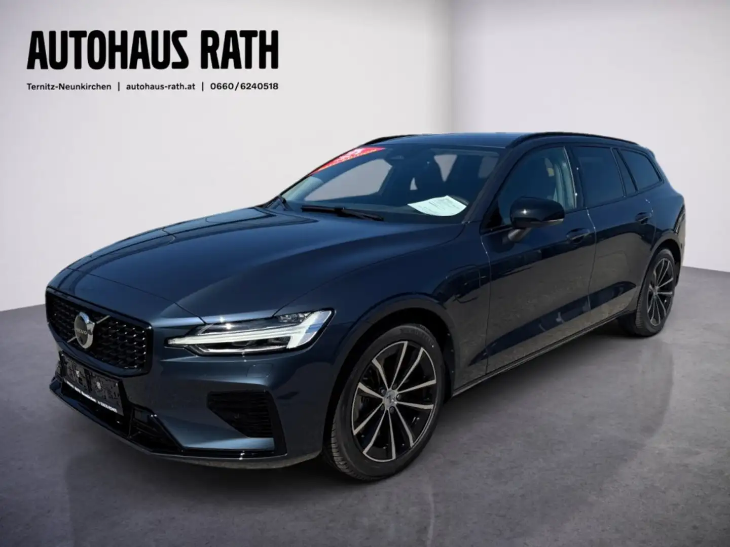 Volvo V60 Plus, T6 AWD Plug-in Hybrid, Elektrisch/Benzin Blau - 1