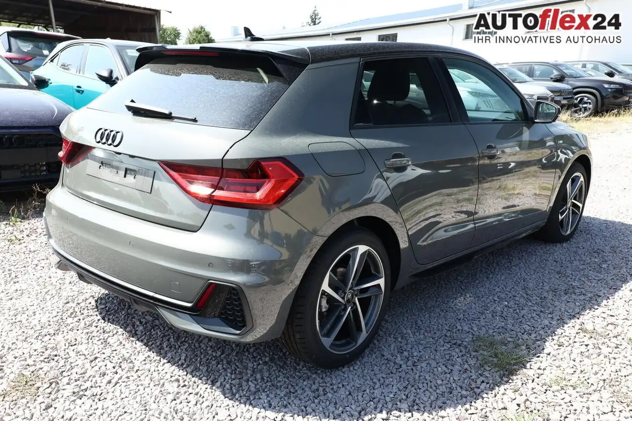 Audi A1 S line SB LED+ SportS CarPlay Kam 17Z Keyless 1..., миниатюра 2