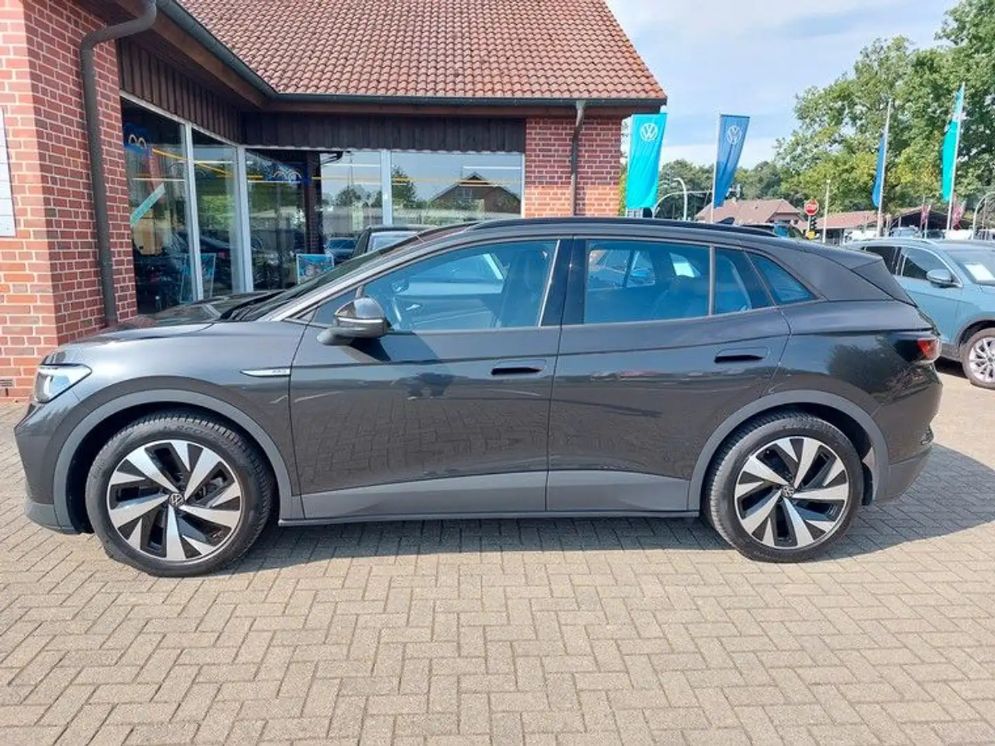 Volkswagen ID.4 Pro Performance 150 kW Life AHK*20Zoll* Grau - 2