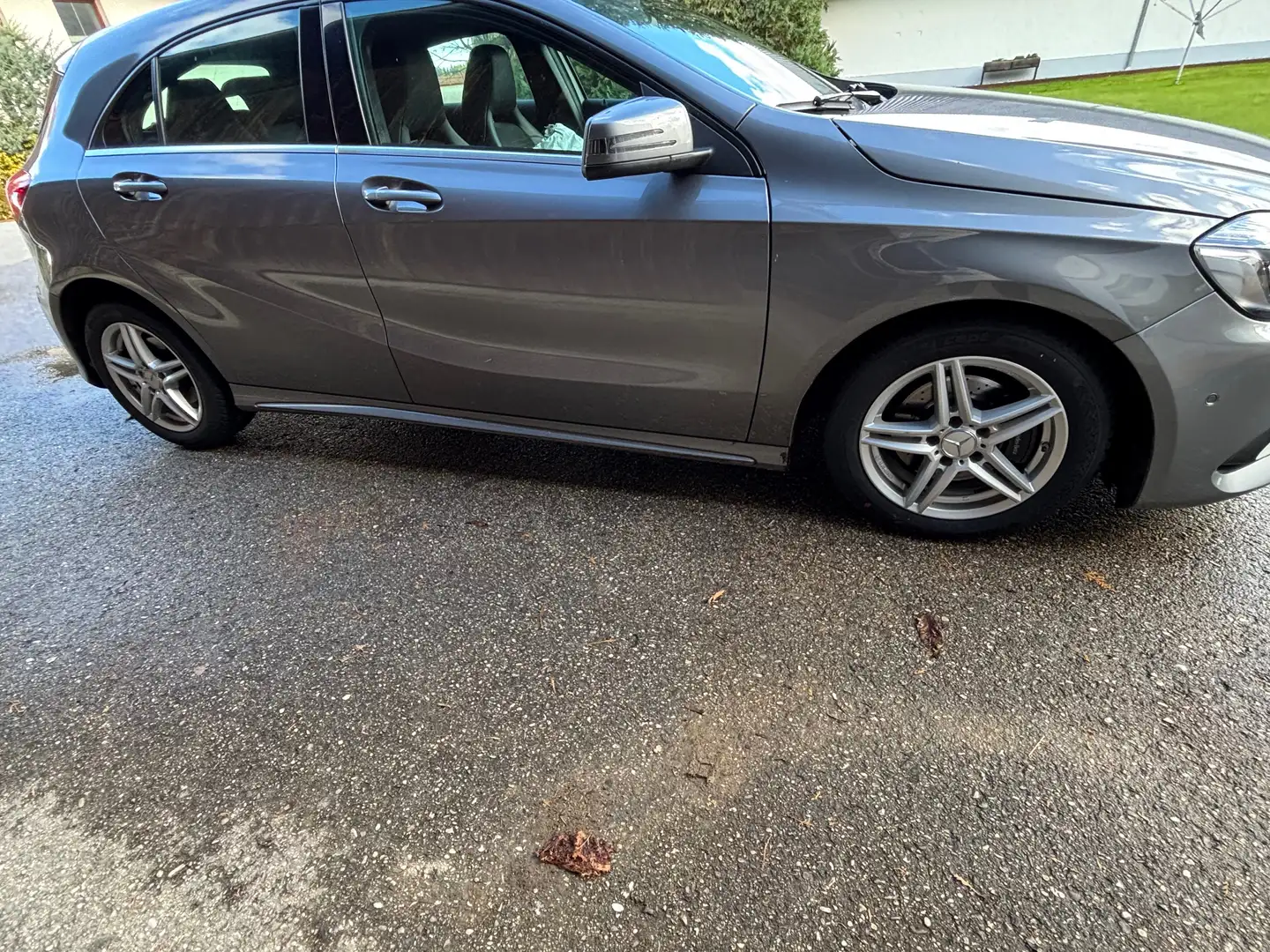 Mercedes-Benz A 160 A160 Amg Line Grau - 2