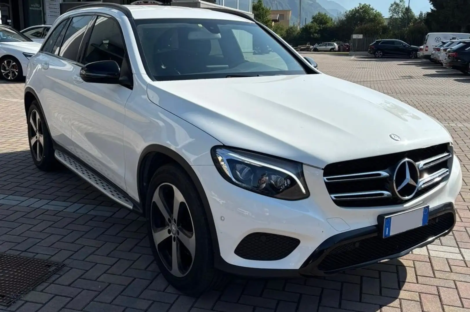 Mercedes-Benz GLC 250 D Sport 4Matic auto Bianco - 2