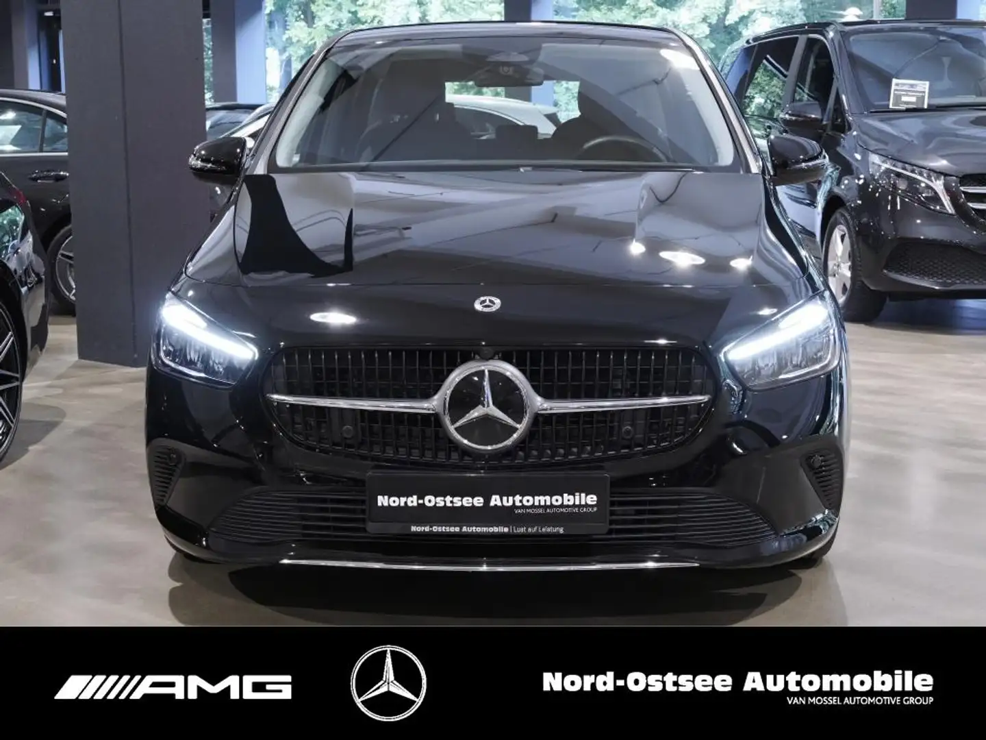 Mercedes-Benz B 180 d PROGRESSIVE ADV. LED KAMERA SITZHZG SPUR Negro - 2