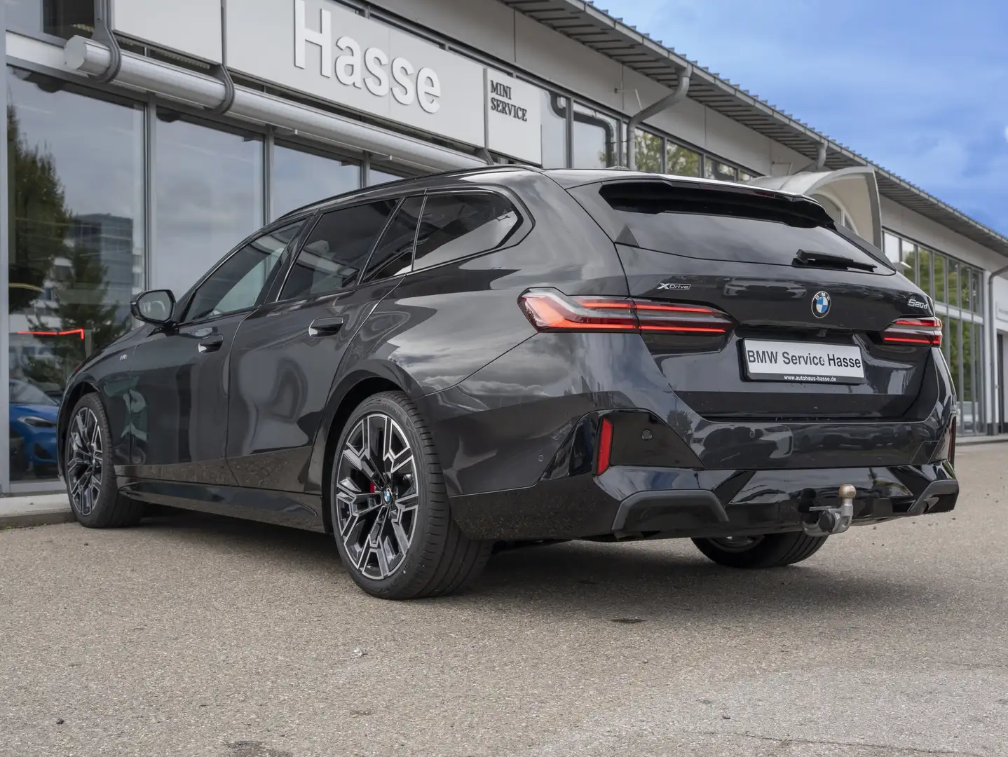 BMW 520 d xDr Tour M-Sport Pro KOMFSITZ AHK H/K DrAs+ Gris - 2