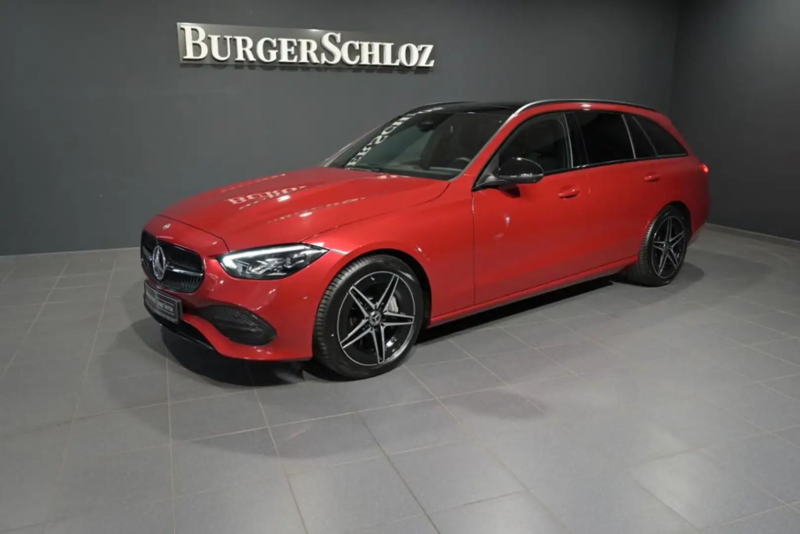 Mercedes-Benz C 300 4M T AVANTGARDE/LED/360'/PANO/AHK/TOTW/SHZ Rouge - 1