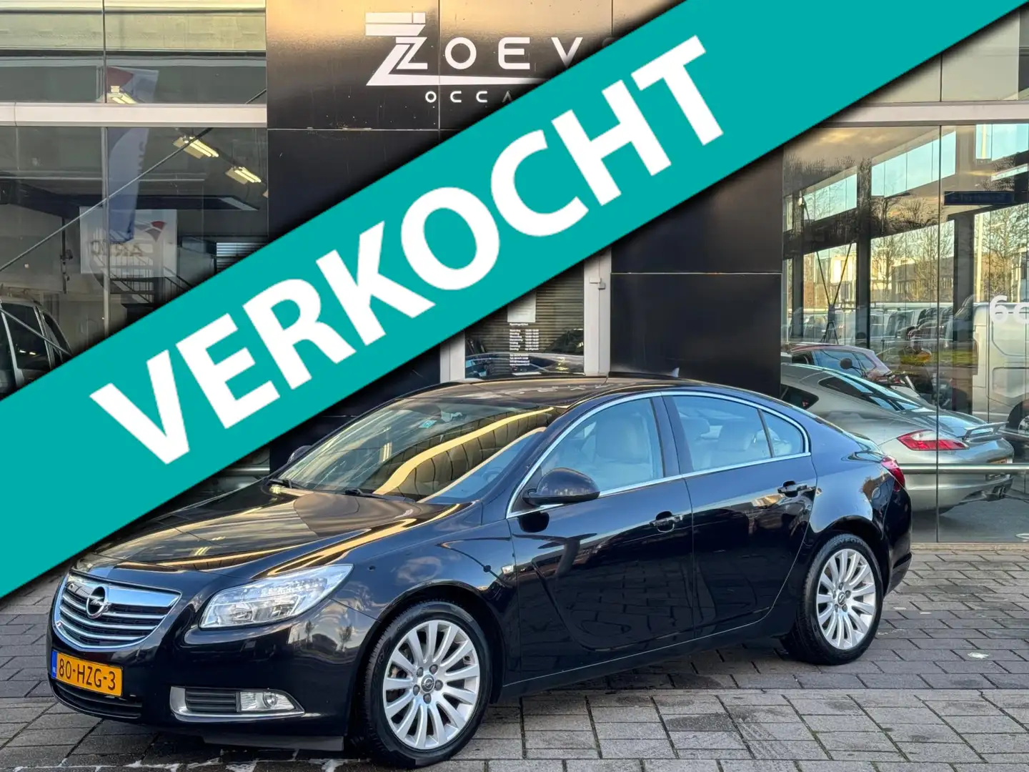 Opel Insignia 1.6 Edition Zwart - 1