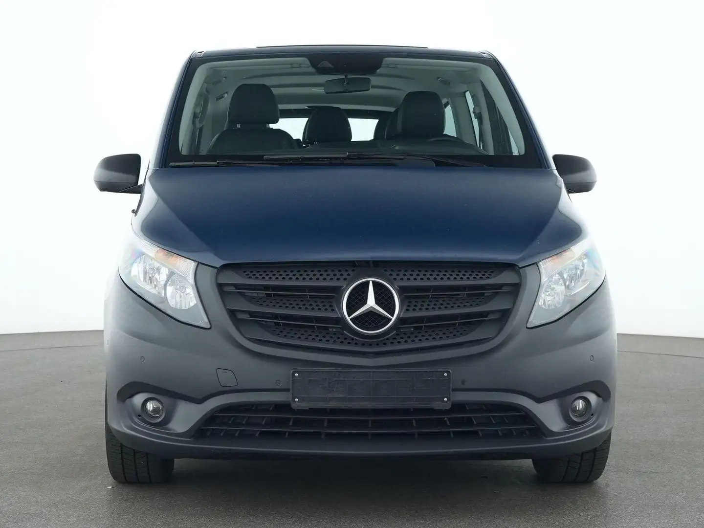 Mercedes-Benz Vito Tourer Pro extralang LEDER+Navi+3,2t+Kamera Bleu - 2