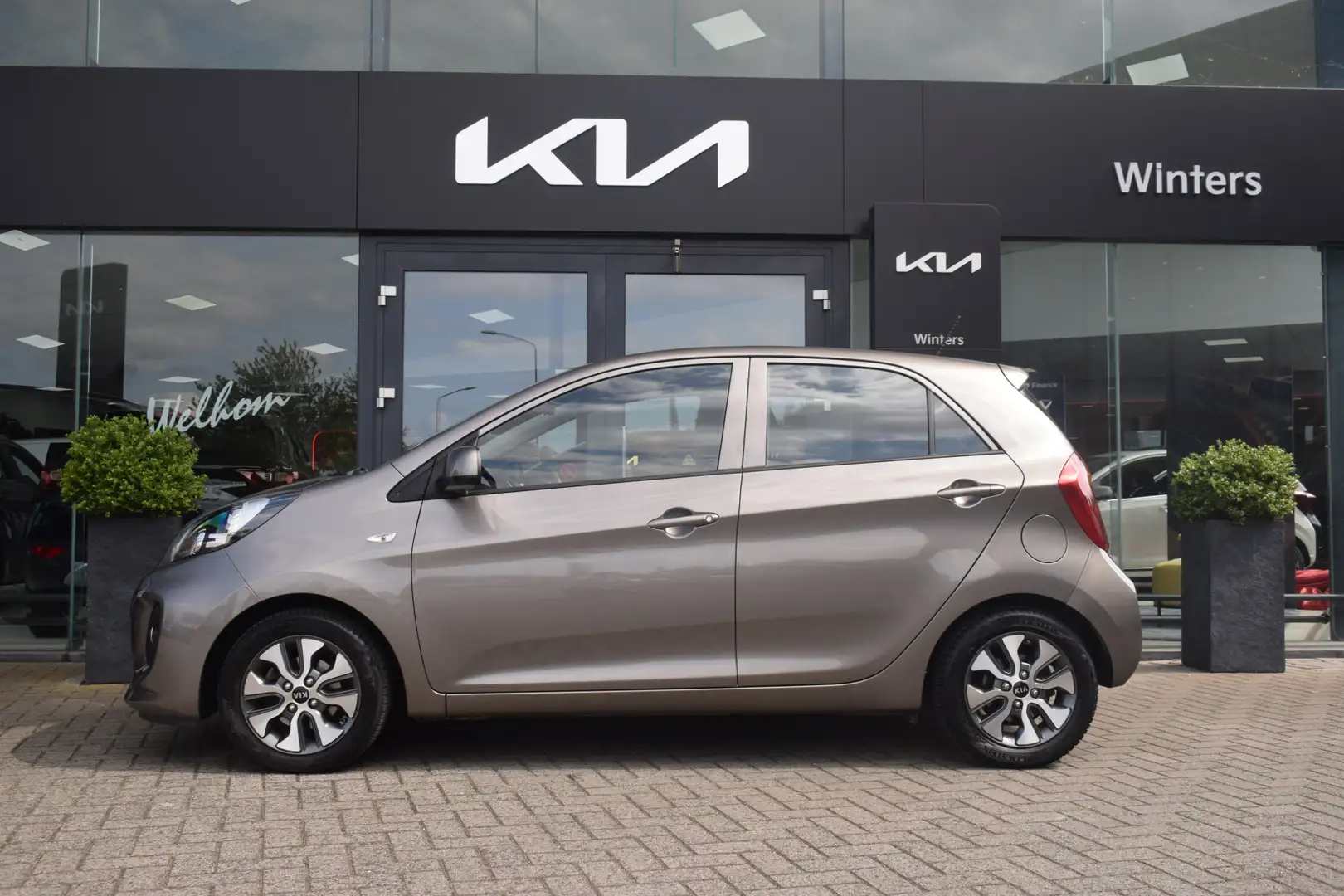 Kia Picanto 1.0 CVVT EconomyPlusLine | Navigatie | Bluetooth | Grijs - 2