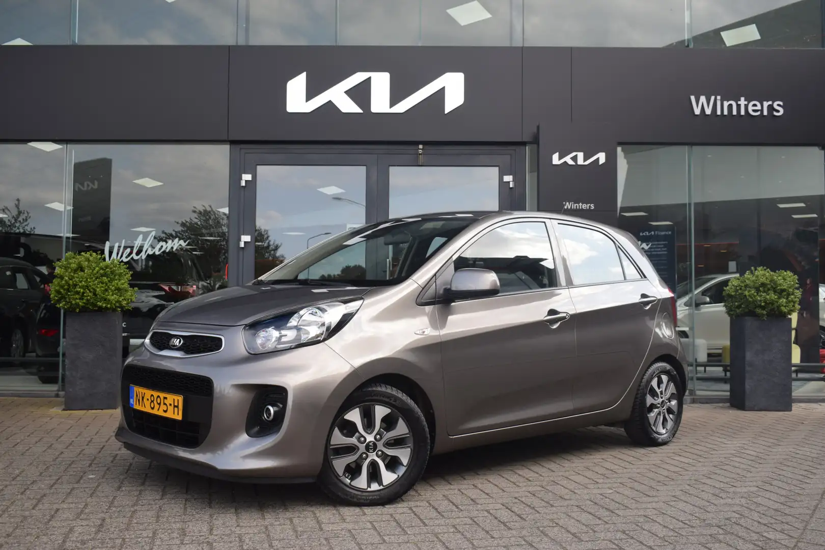 Kia Picanto 1.0 CVVT EconomyPlusLine | Navigatie | Bluetooth | Grijs - 1