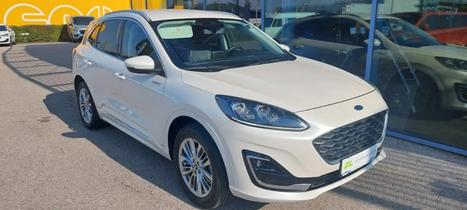 Ford Kuga 2,5 Duratec FHEV AWD Vignale Aut. Wit - 1