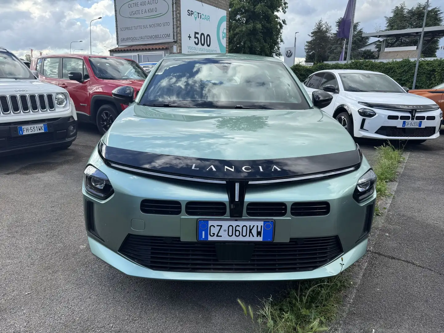 Lancia Ypsilon Hybrid e-DCT da Concessionaria ufficiale Verde - 1