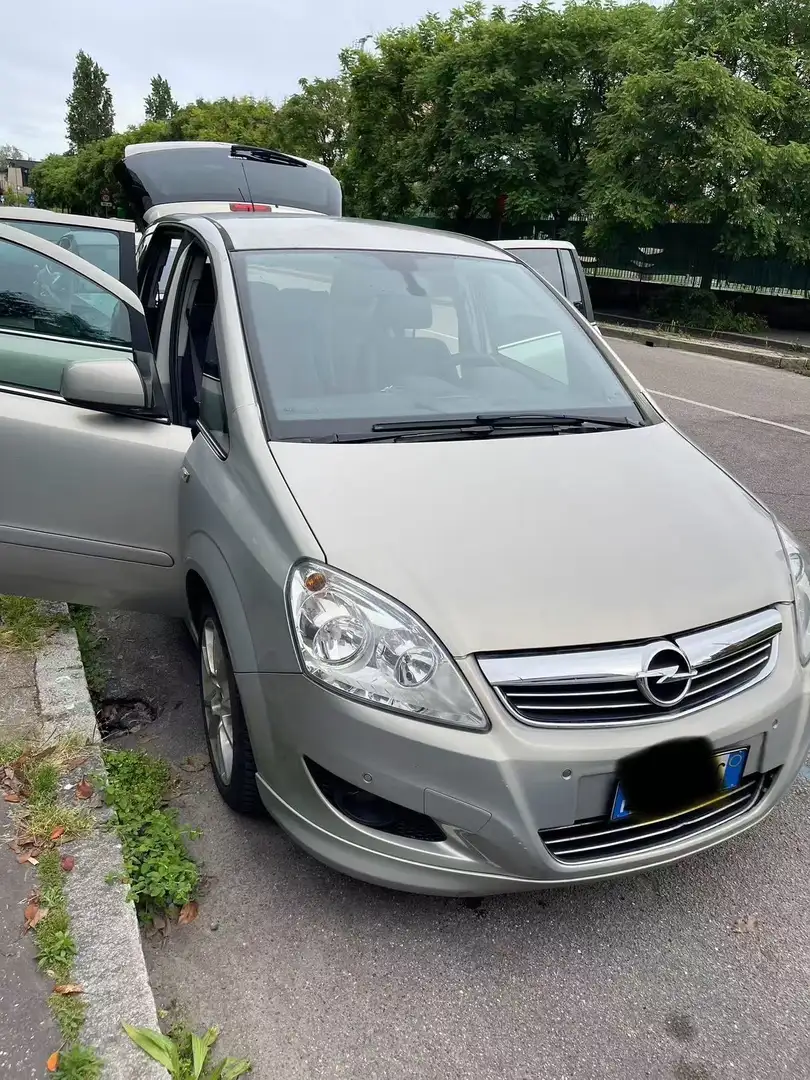 Opel Zafira 1.8 Cosmo 140cv Beige - 1