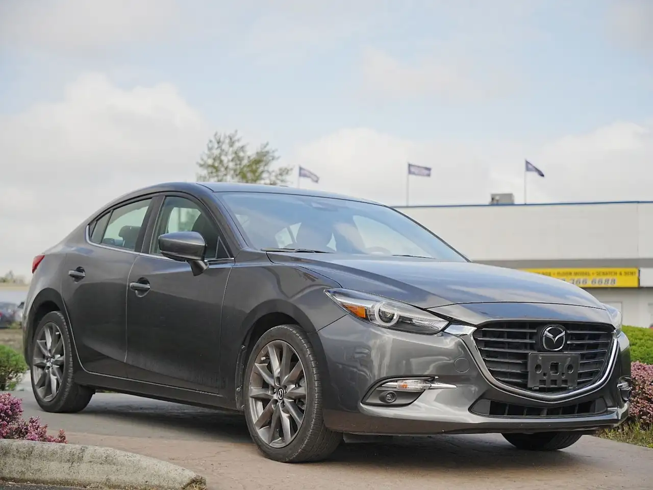 Mazda 3 снимка Mazda 3