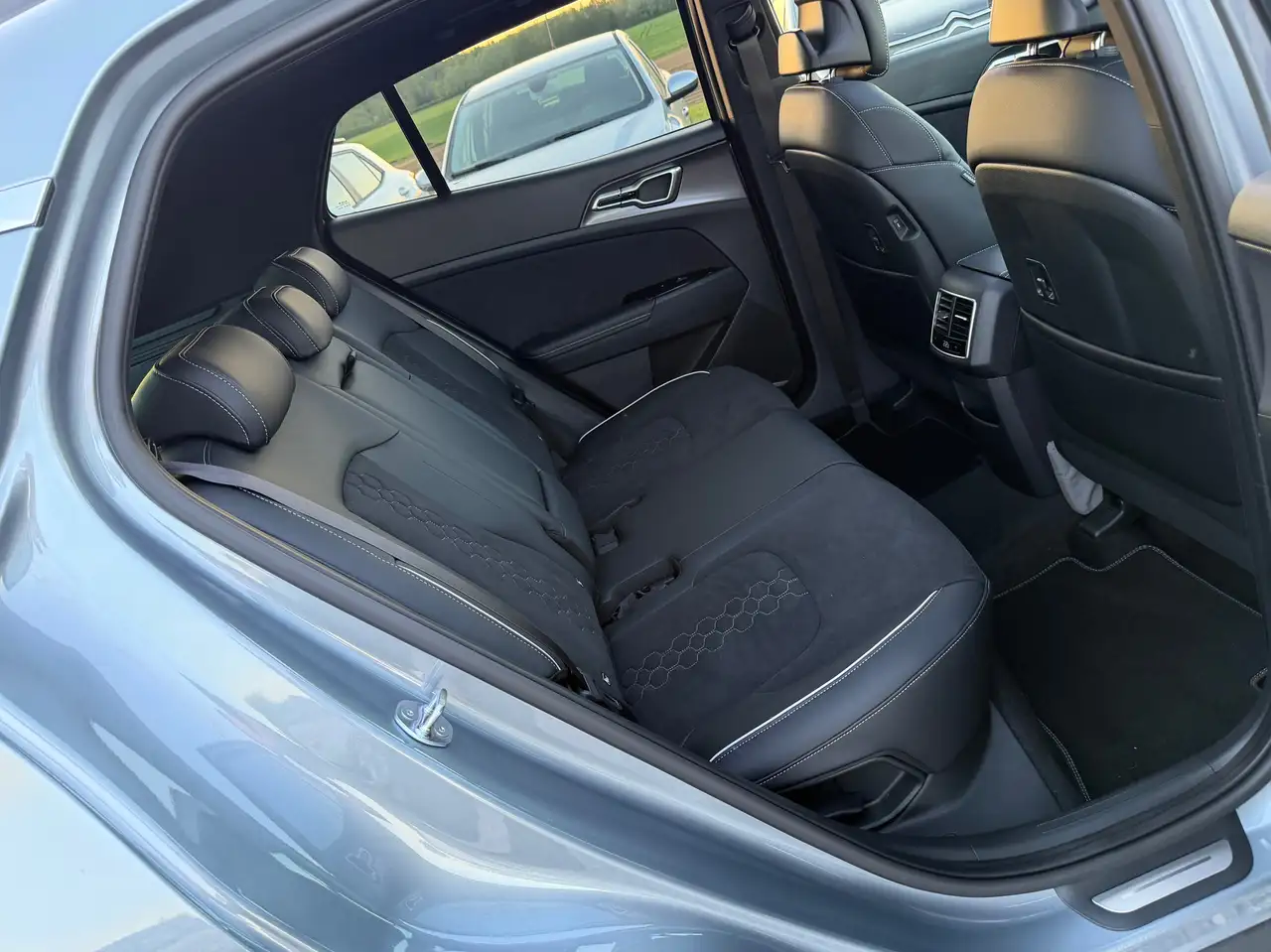 Kia Sportage 1.6 T-GDi GT Line - Toit pano - 3900 KM !!!! - Full options !!! 20