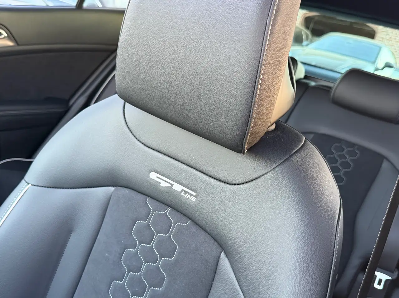 Kia Sportage 1.6 T-GDi GT Line - Toit pano - 3900 KM !!!! - Full options !!! 26