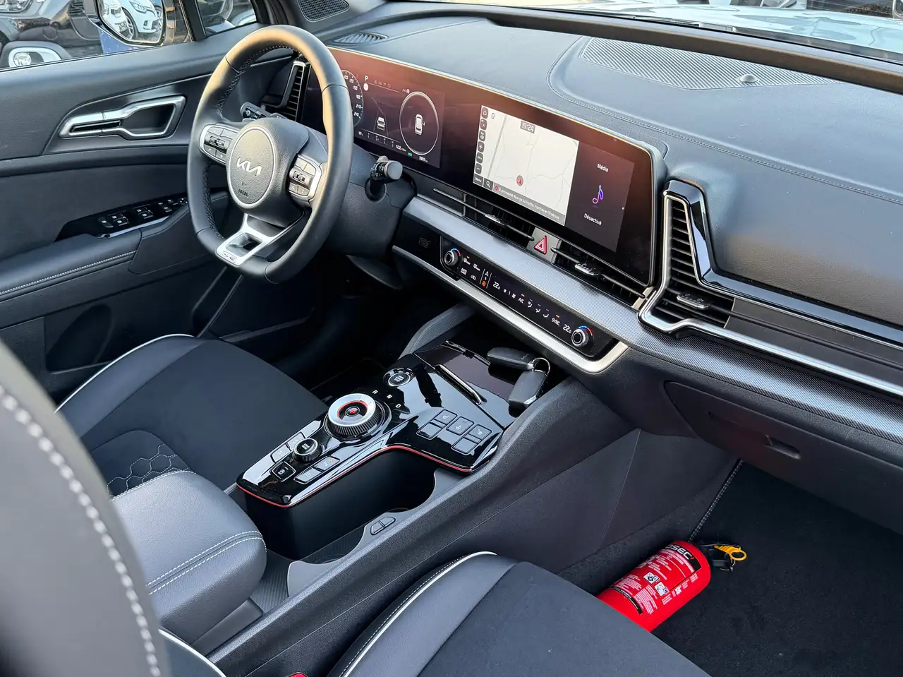 Kia Sportage 1.6 T-GDi GT Line - Toit pano - 3900 KM !!!! - Full options !!! 16