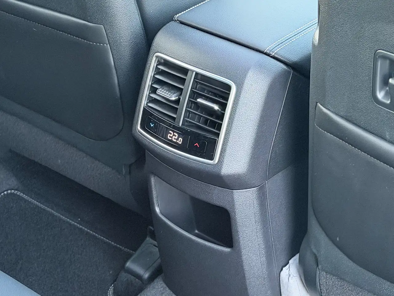 Kia Sportage 1.6 T-GDi GT Line - Toit pano - 3900 KM !!!! - Full options !!! 21