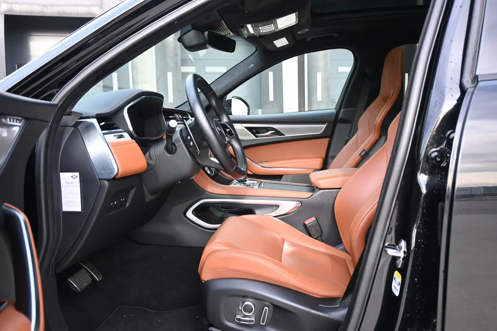 Jaguar F-Pace 2.0 P400e PHEV R-Dynamic HSE Noir - 2