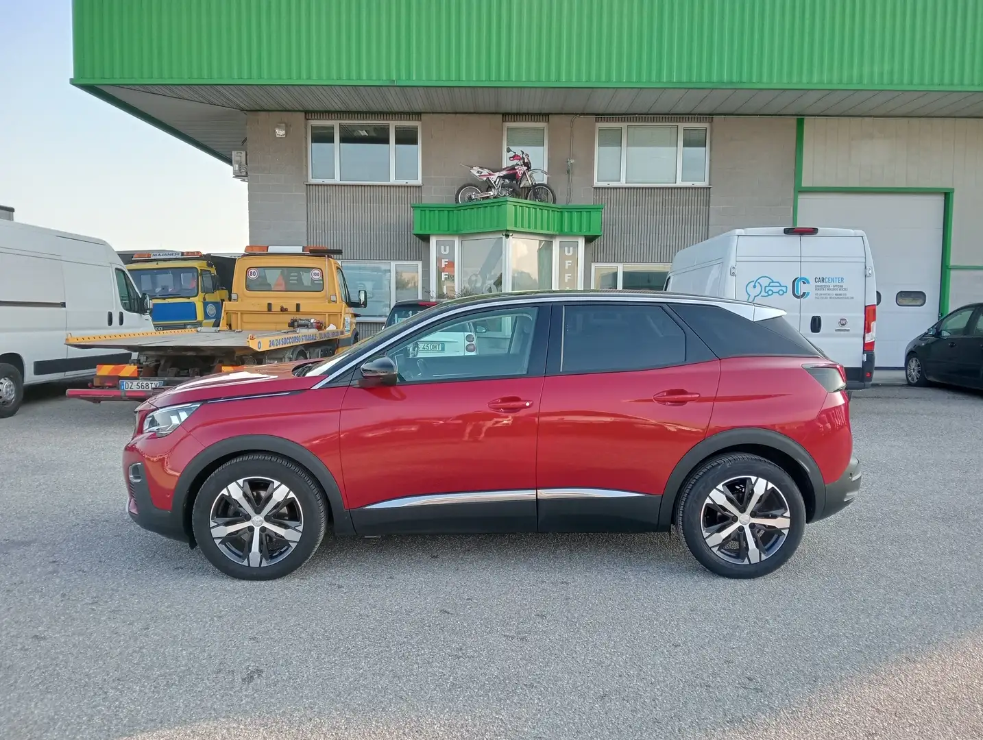 Peugeot 3008 1.2 130cv EAT6 Allure OK NEOPATENTATI Rouge - 2