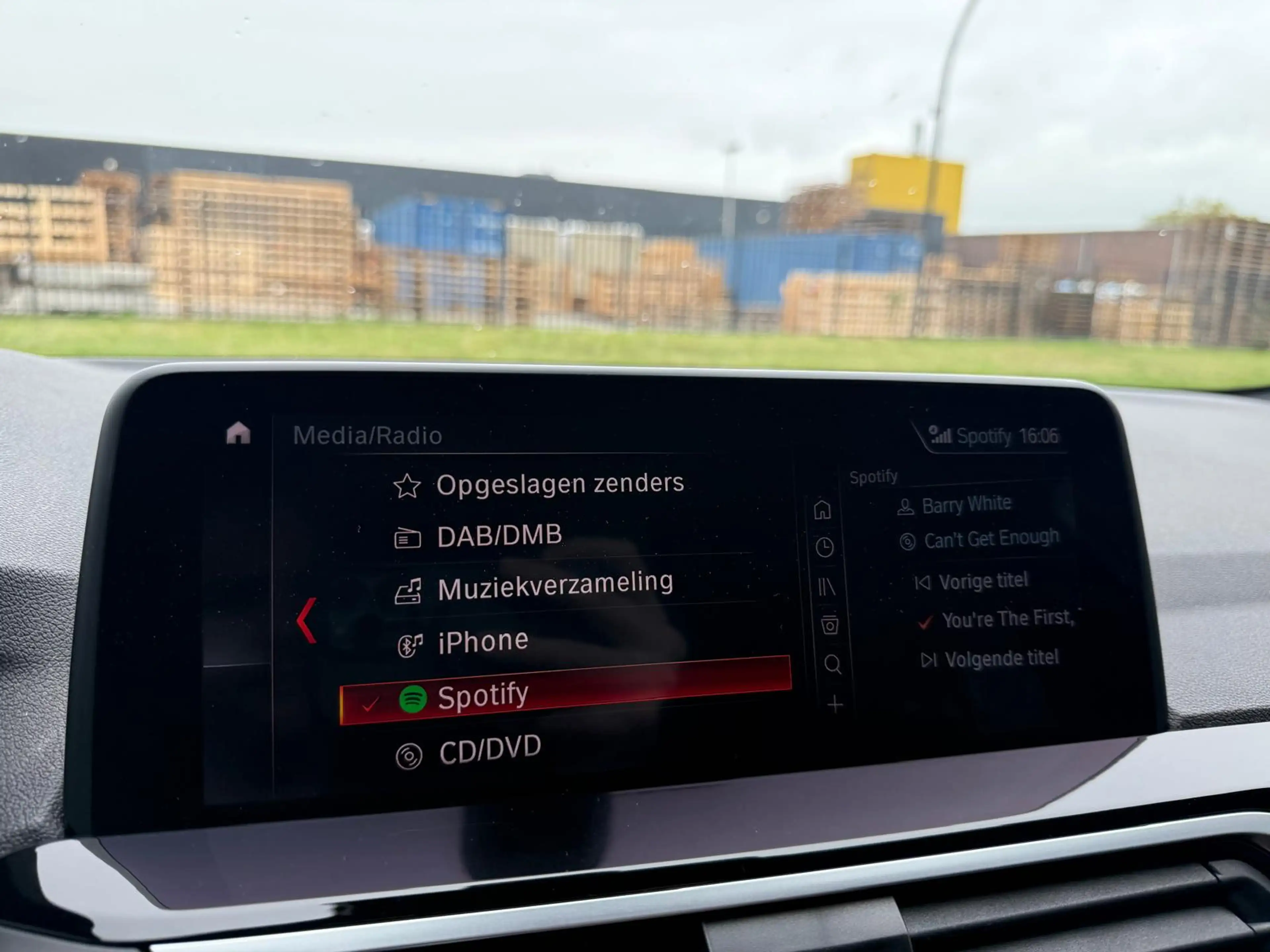 BMW X4 xDrive20i High Executive | 1E EIGENAAR | 3/6/12MND — photo 36