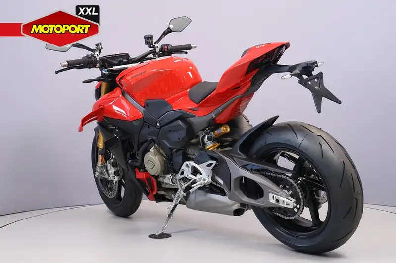 Ducati Streetfighter - foto 6