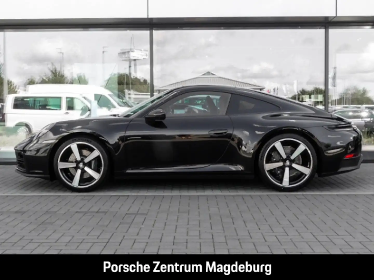 Porsche 992 -2 (911) Carrera*BOSE*INNO*MATRIX*SPORTABG* Noir - 2