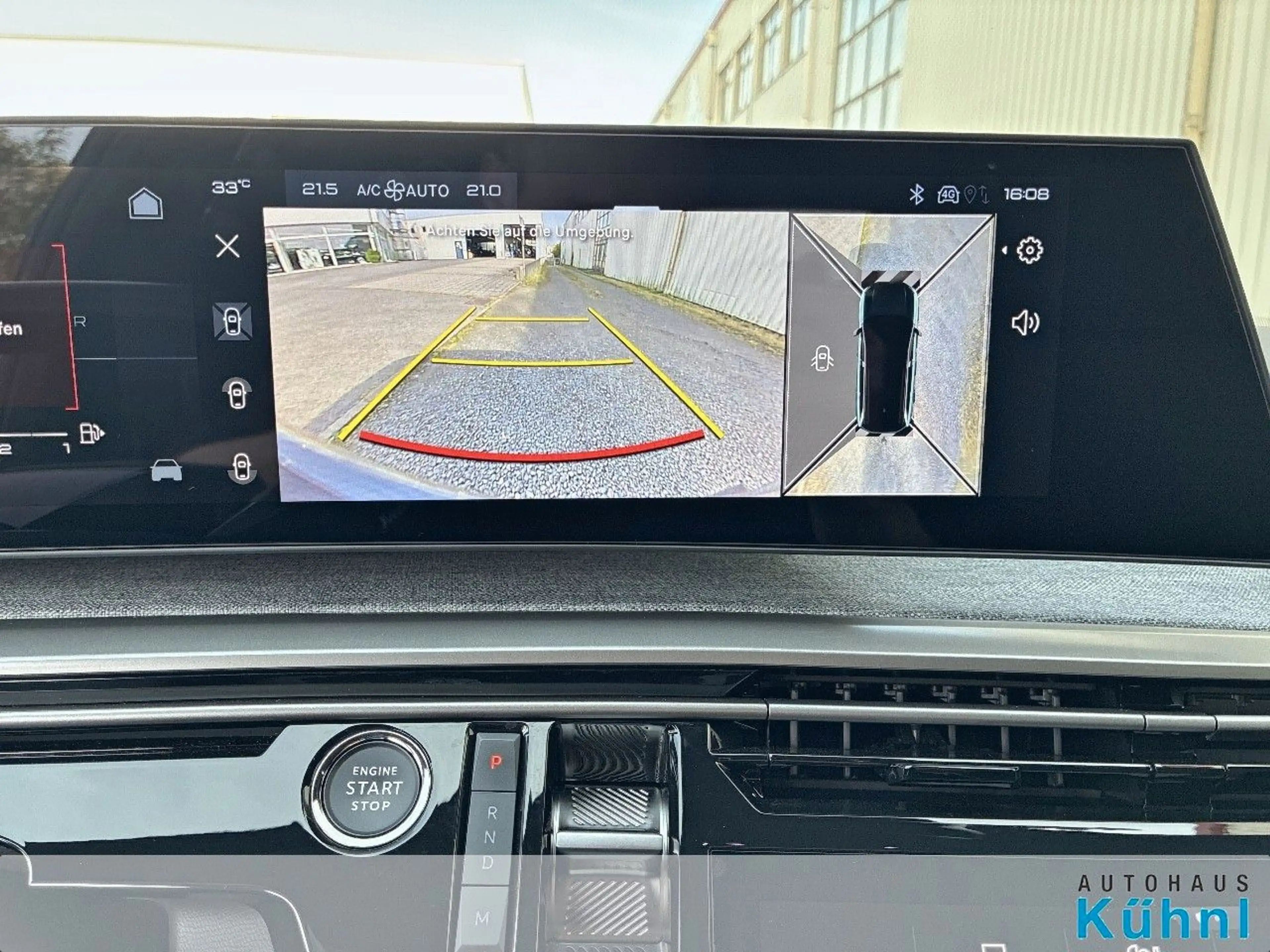 Peugeot 5008 Hybrid 145 GT — photo 15