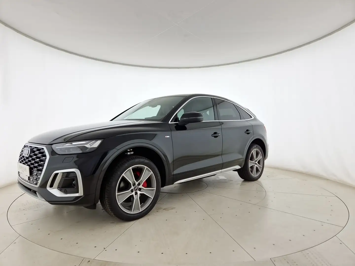 Audi Q5 sportback 40 2.0 tdi mhev 12v s line plus quattro Zwart - 1