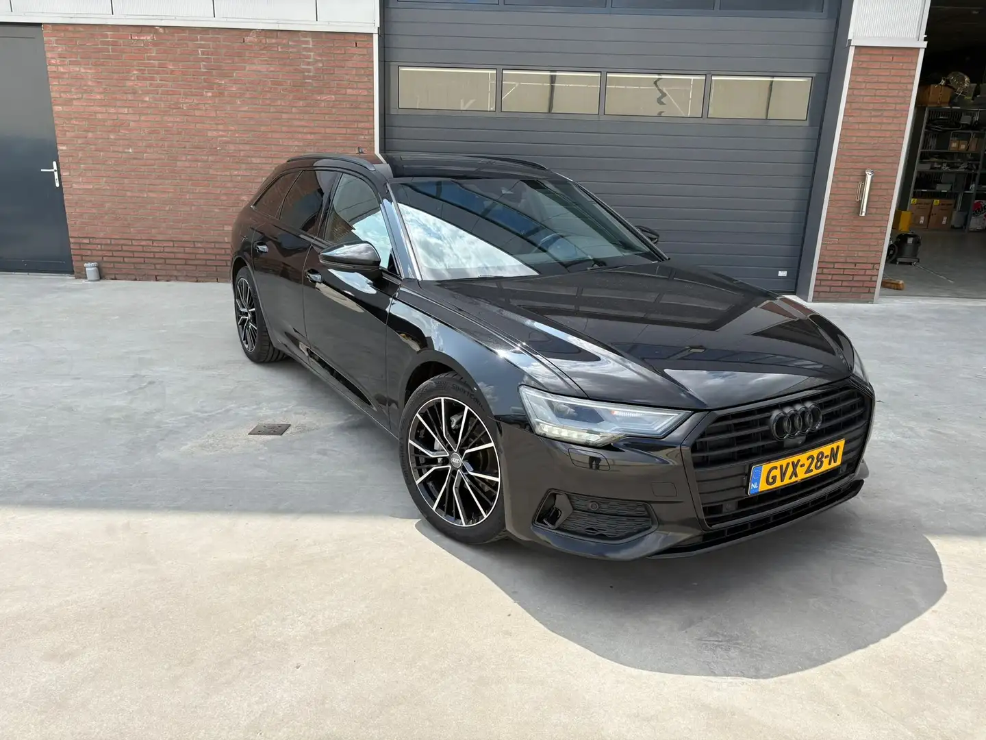 Audi A6 A6 35 TDI Business edition Zwart - 1