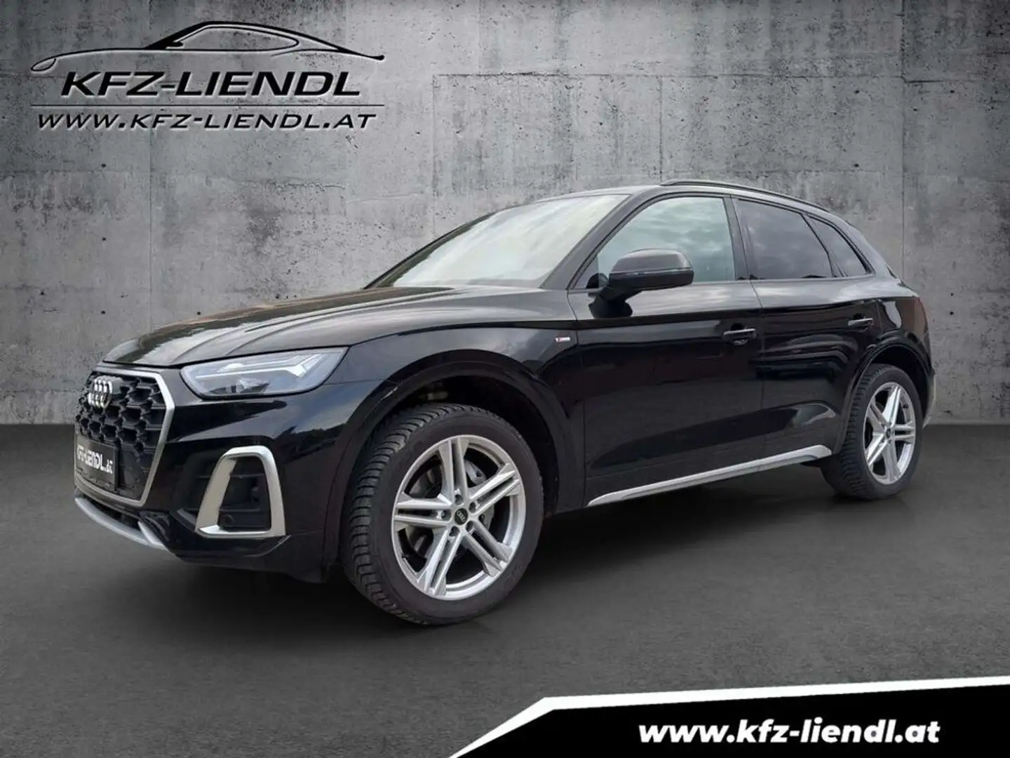Audi Q5 40 TDI quattro S line Schwarz - 1