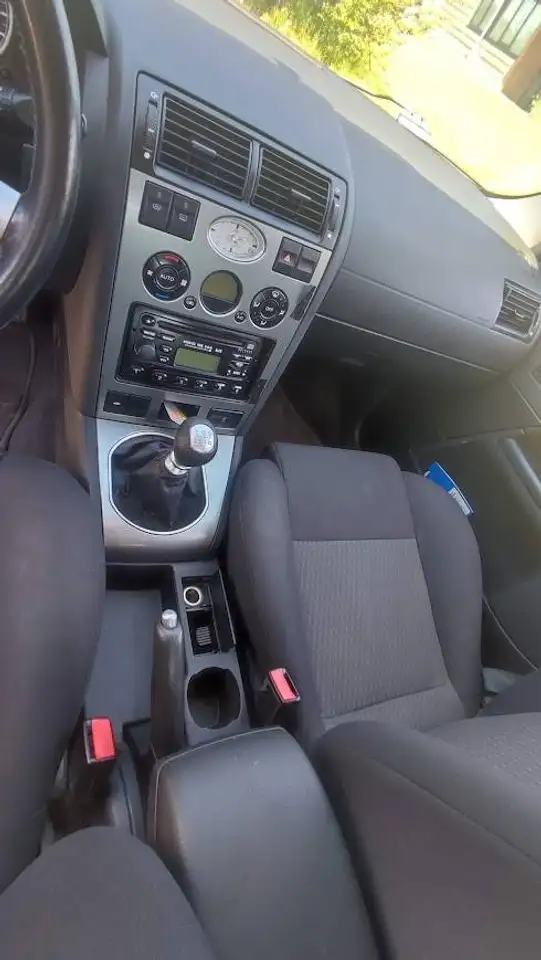 Ford Mondeo 1.8i 16v Trend, foto 11