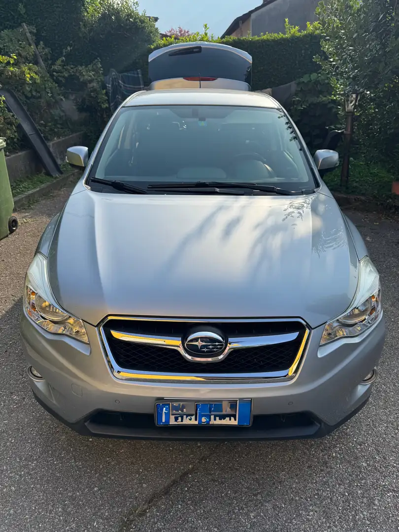 Subaru XV XV 2.0i ES Style (trend) cvt Argento - 1