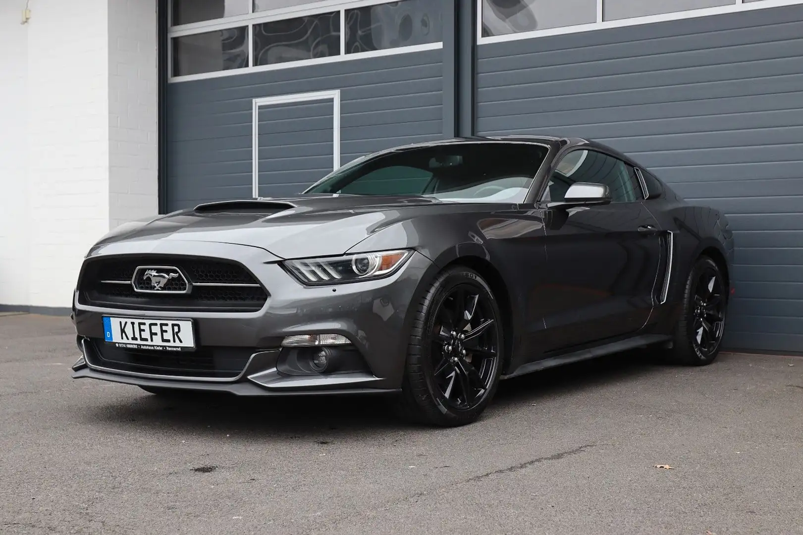 Ford Mustang 2.3 EcoBoost/SHZ/SBL/WIFI/KAMERA/BTH/R19 Gris - 1