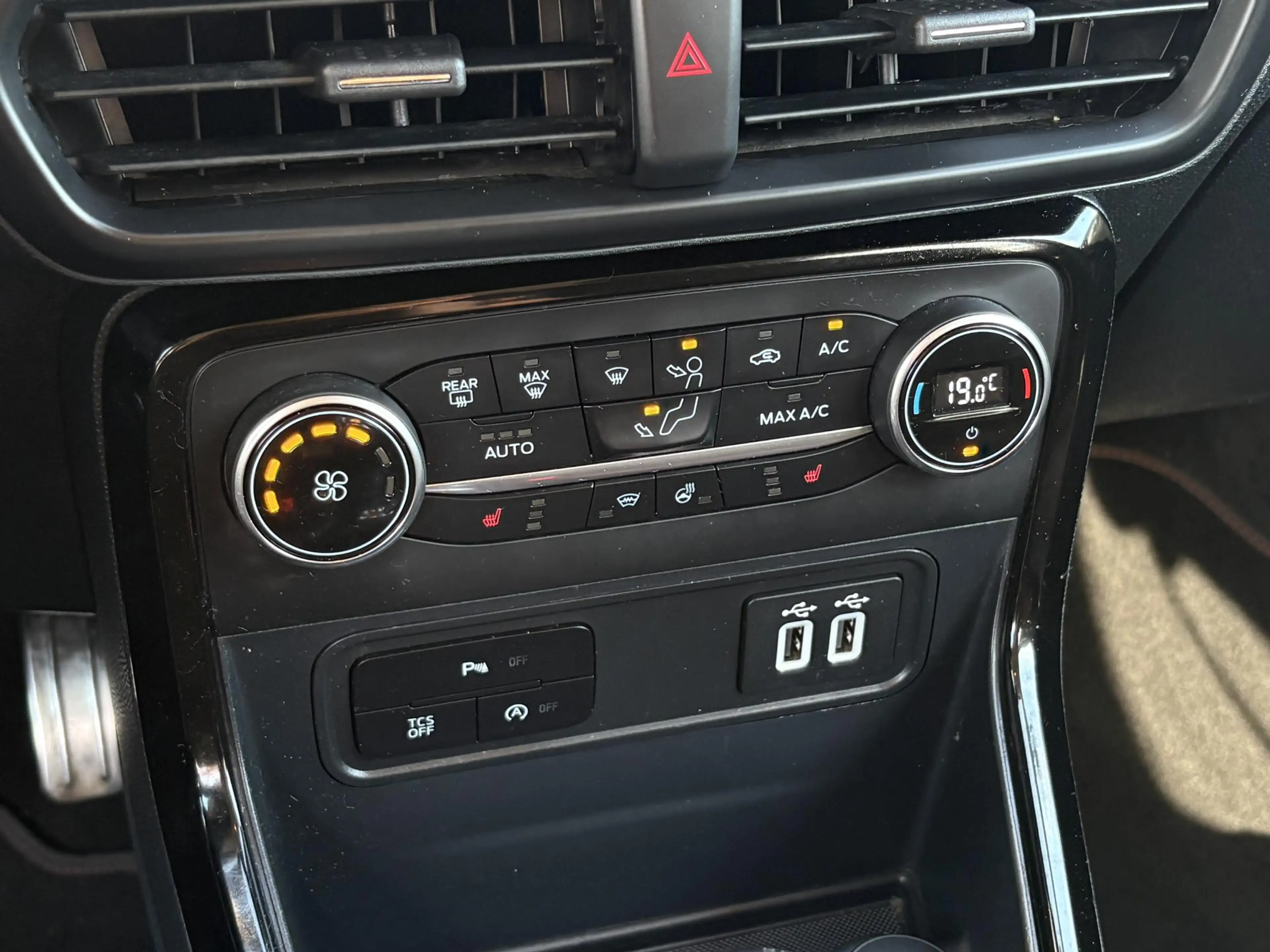 Ford EcoSport 1.0 EcoBoost 125pk ST-Line X WINTERPACK/CARPLAY/NL — photo 12