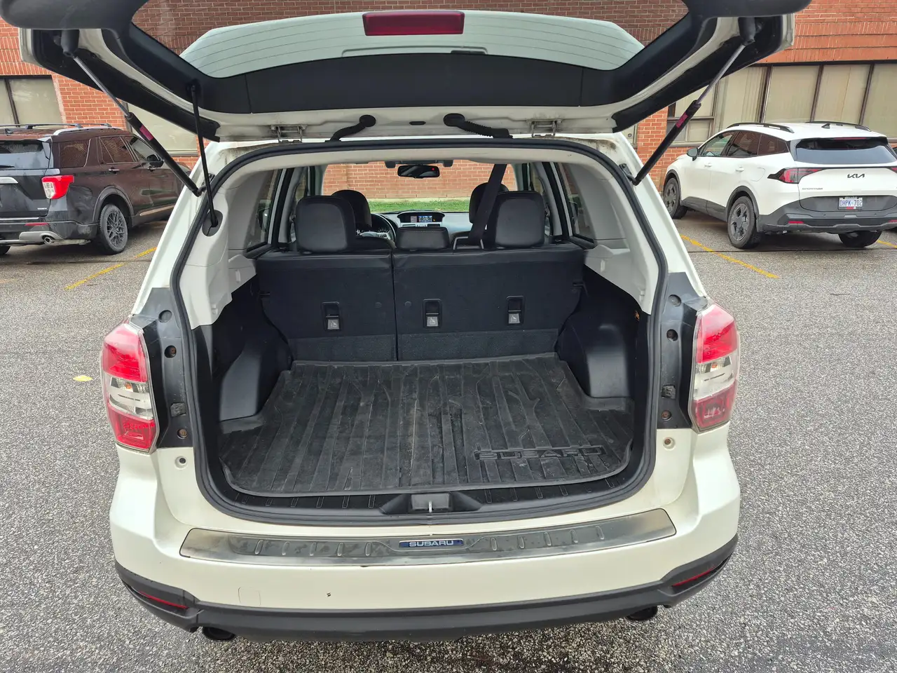 Subaru Forester снимка Subaru Forester