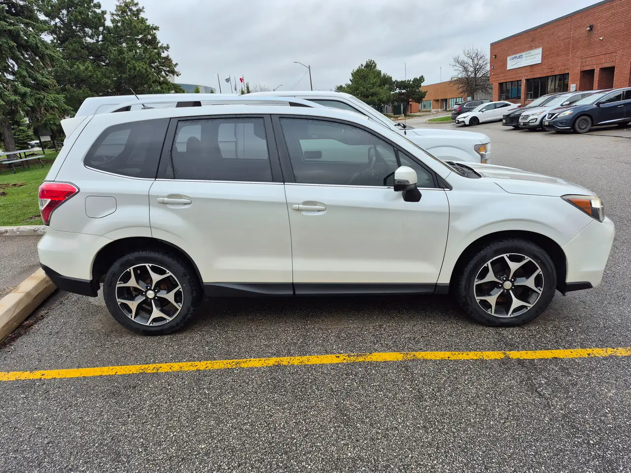 Subaru Forester снимка Subaru Forester