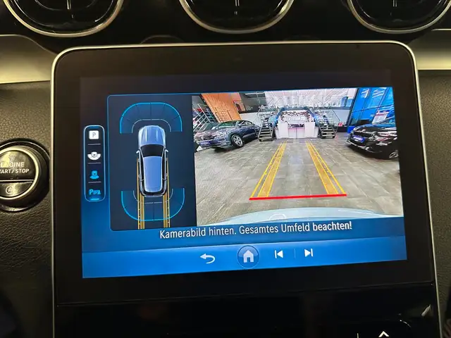 Mercedes-Benz C view 15