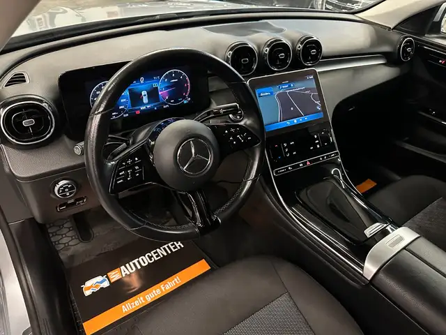 Mercedes-Benz C view 10