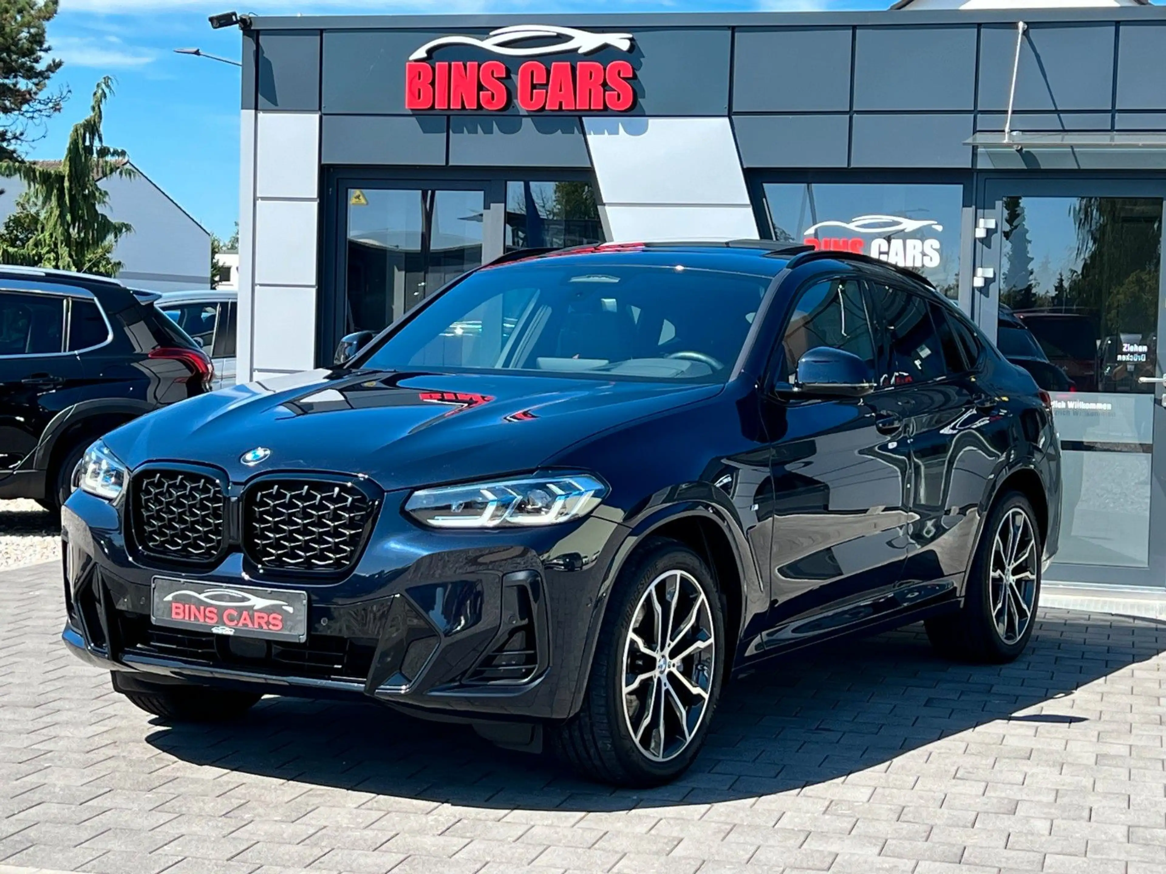BMW X4 M Sport 30d xDrive*ACC*Pano*Laser*HUD*AHK*CAM — photo 2