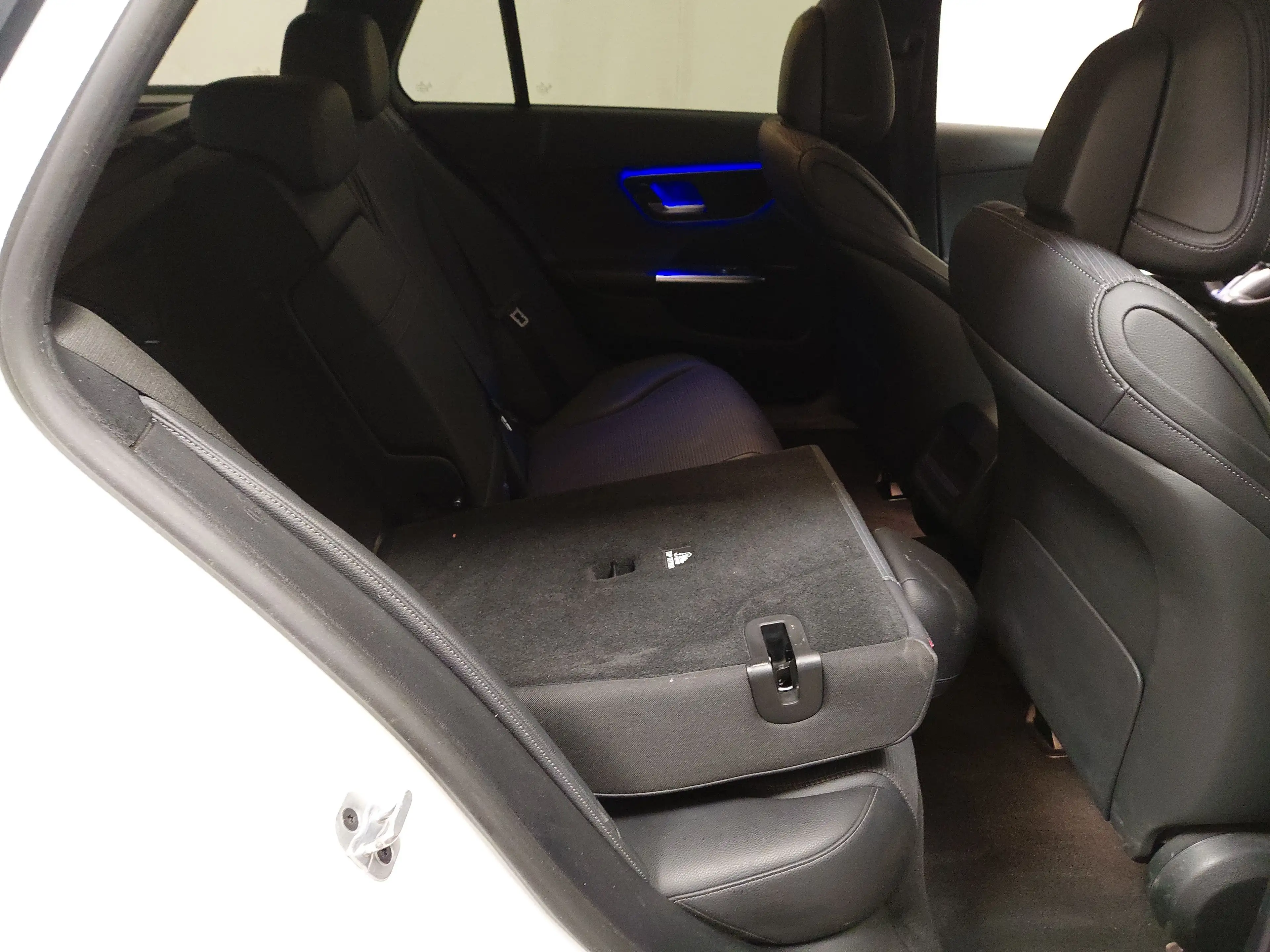 Mercedes-Benz C 220 MB C 220 T d 4M Avantgarde Night T-Leder Navi LED — photo 11