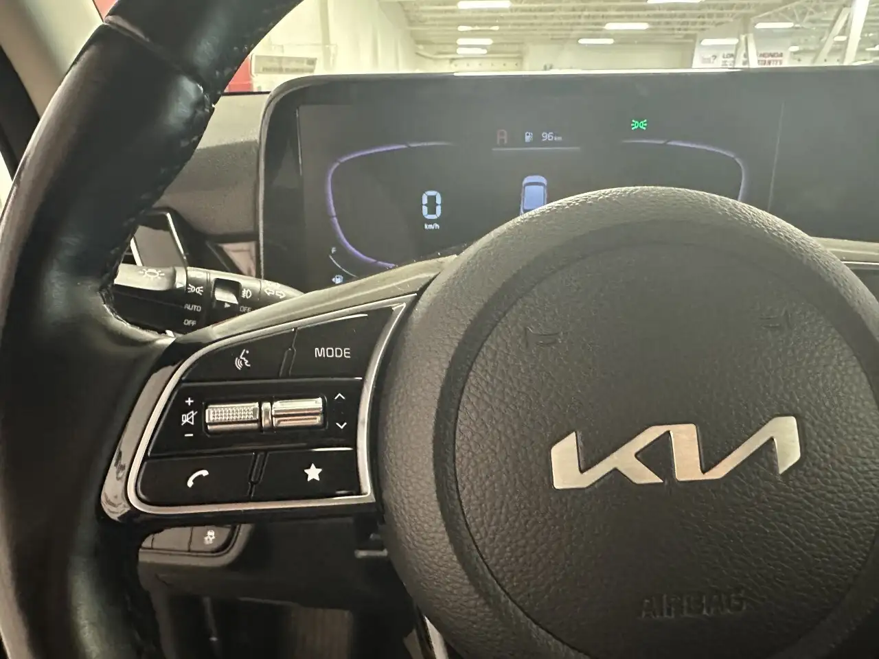 Kia Seltos снимка Kia Seltos