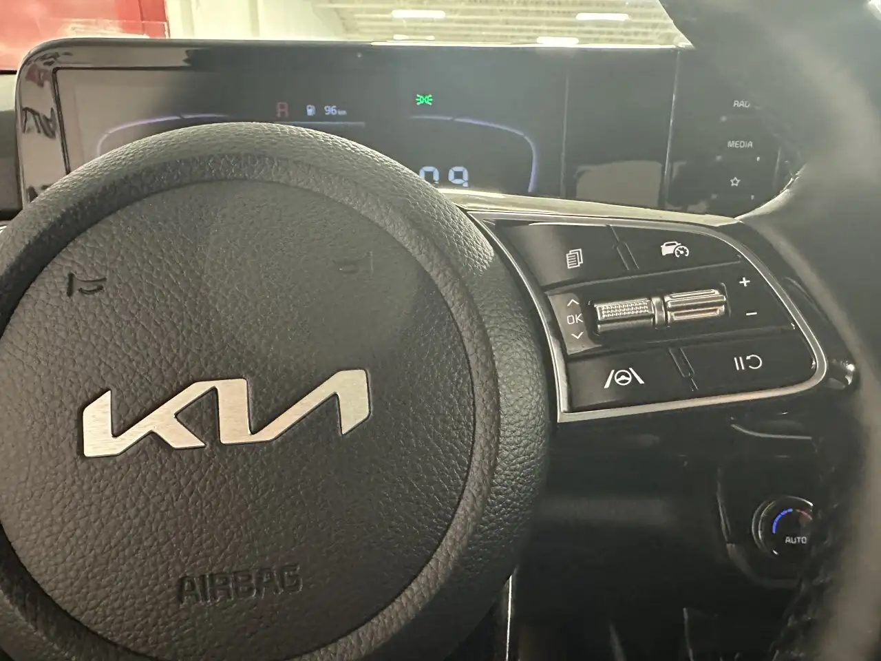 Kia Seltos снимка Kia Seltos