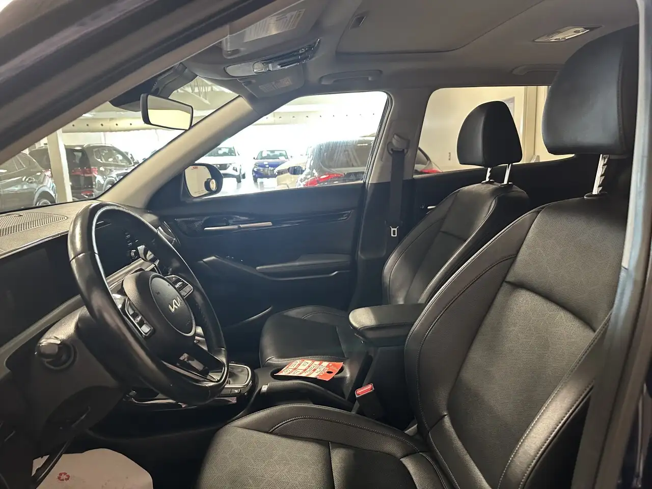 Kia Seltos снимка Kia Seltos