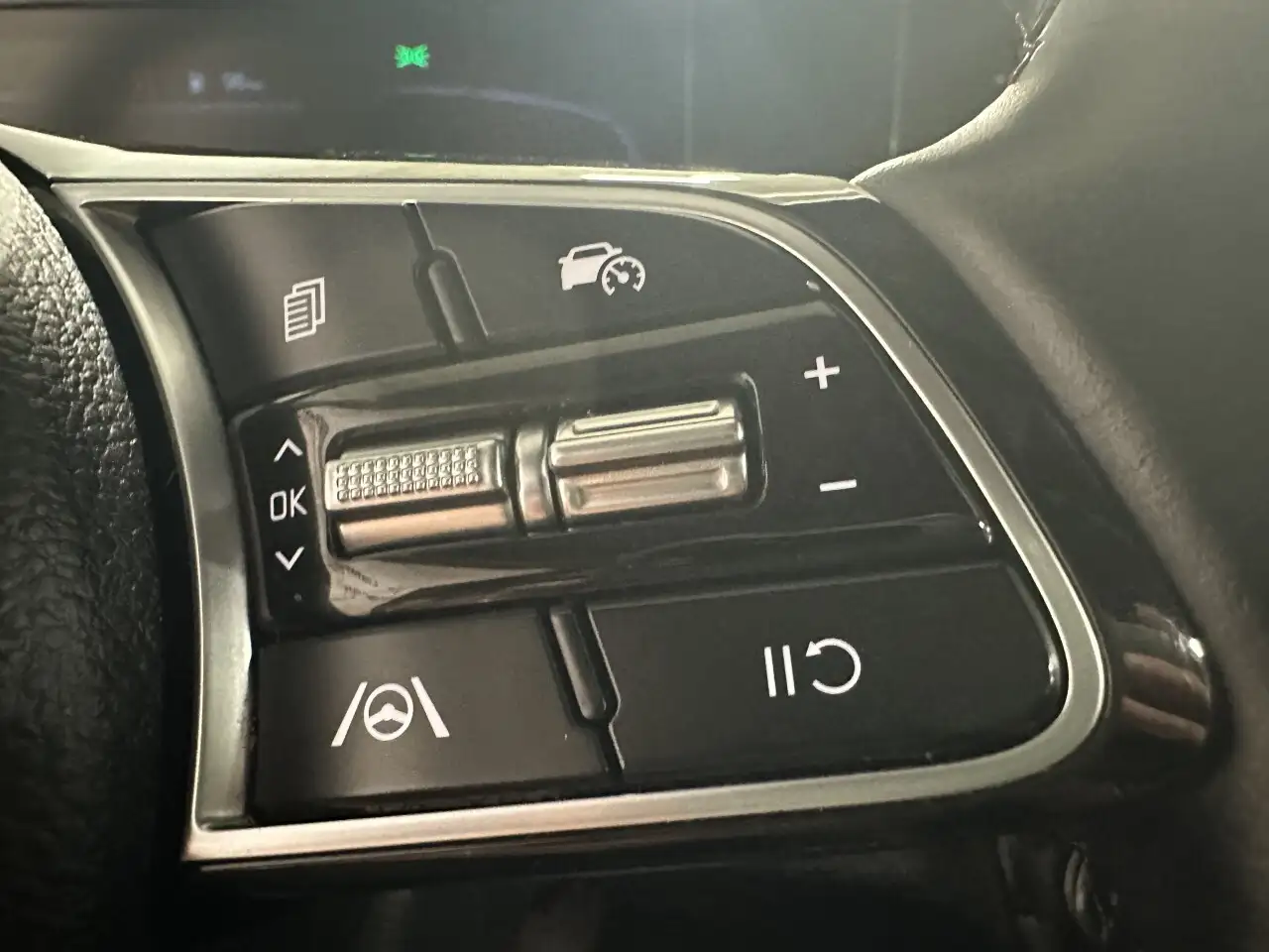 Kia Seltos снимка Kia Seltos