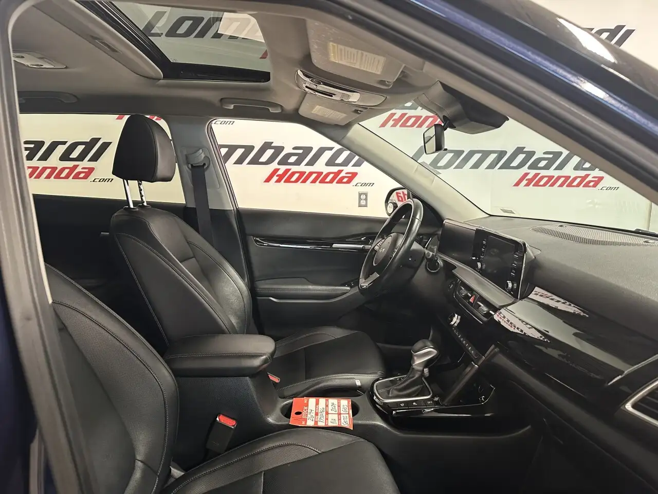Kia Seltos снимка Kia Seltos