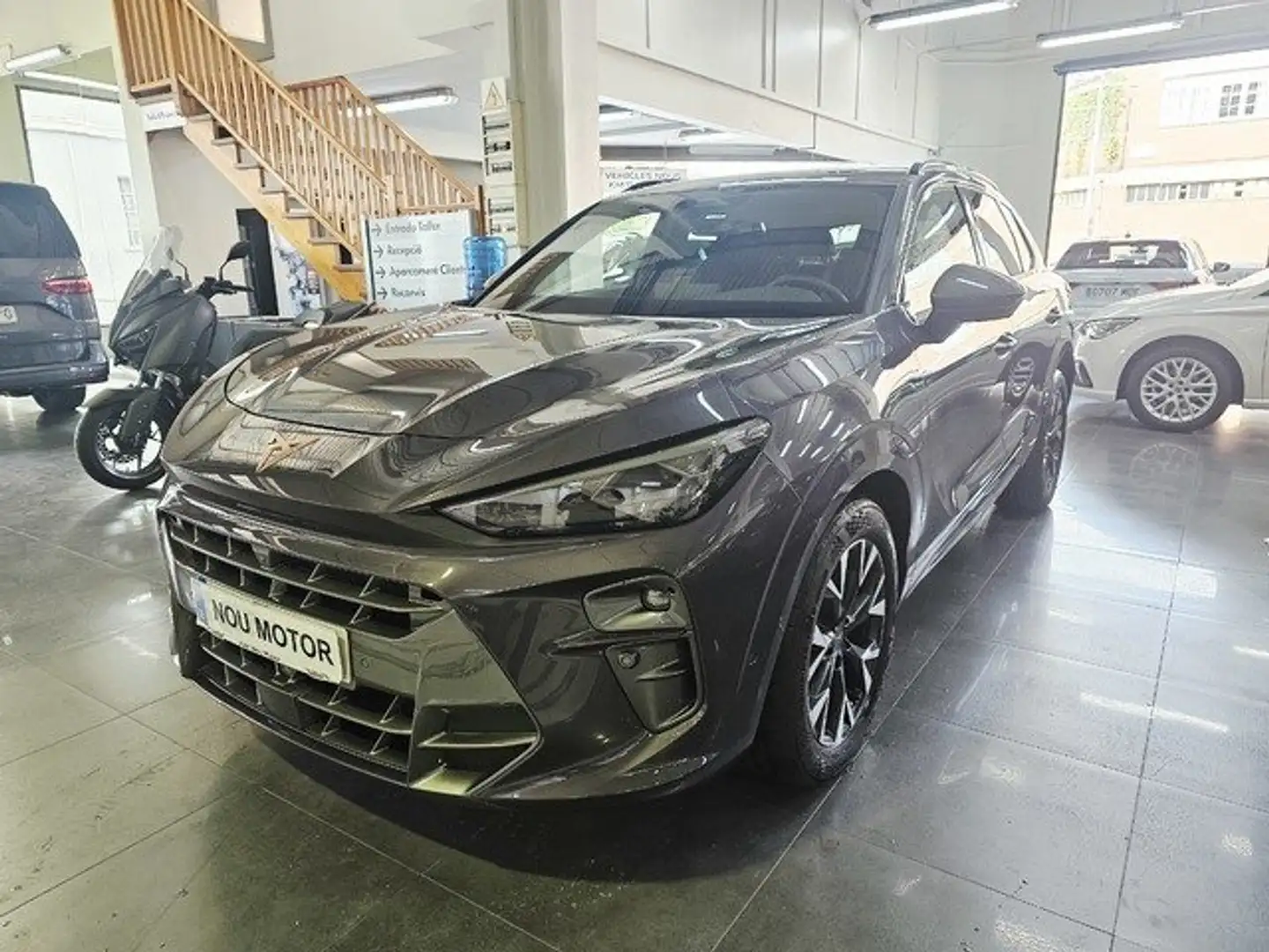 CUPRA Terramar 1.5 TSI e-Hybrid 150kW DSG Gris - 1