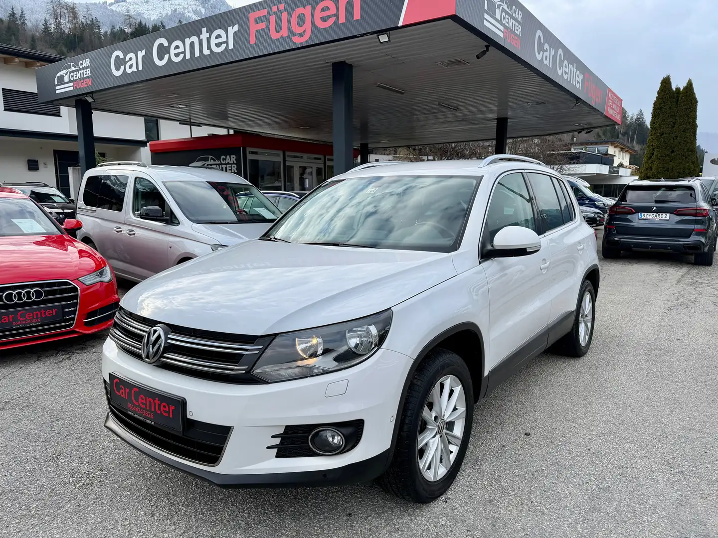 Volkswagen Tiguan 1,4 TSI Sport&Style 1. Besitz Weiß - 1